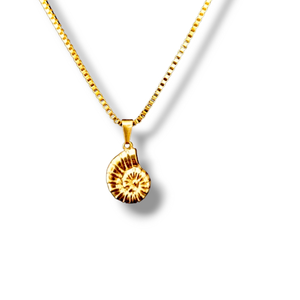 Stainless steel gold plated conch pendant